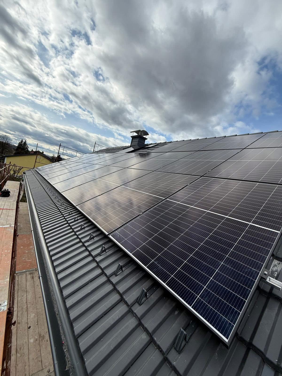 Referenzprojekt Solaranlage – Elektrotechnik Schöcklland